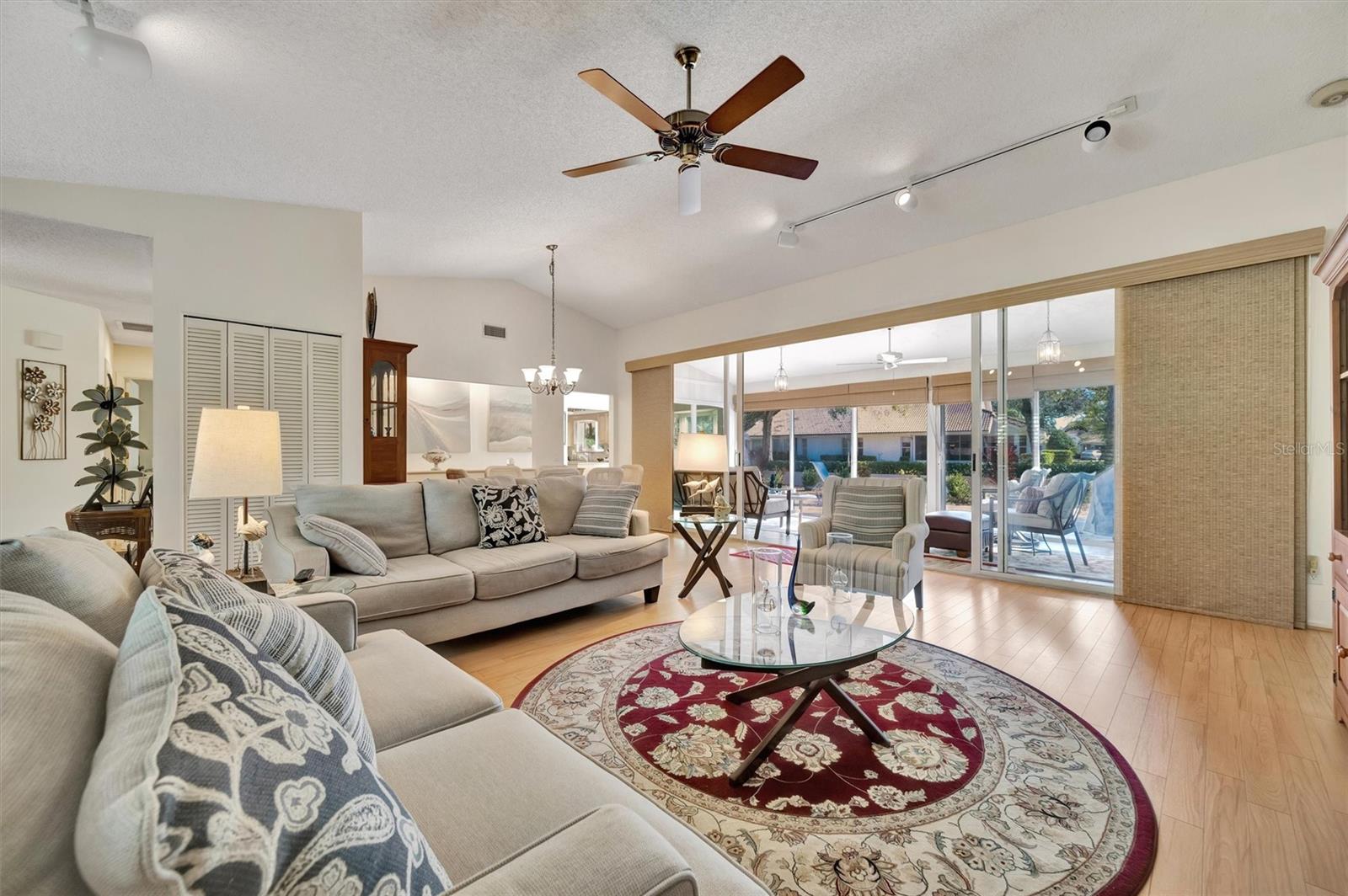 GARDEN LAKES VILLAGE SEC 3, BRADENTON, FL, 34203