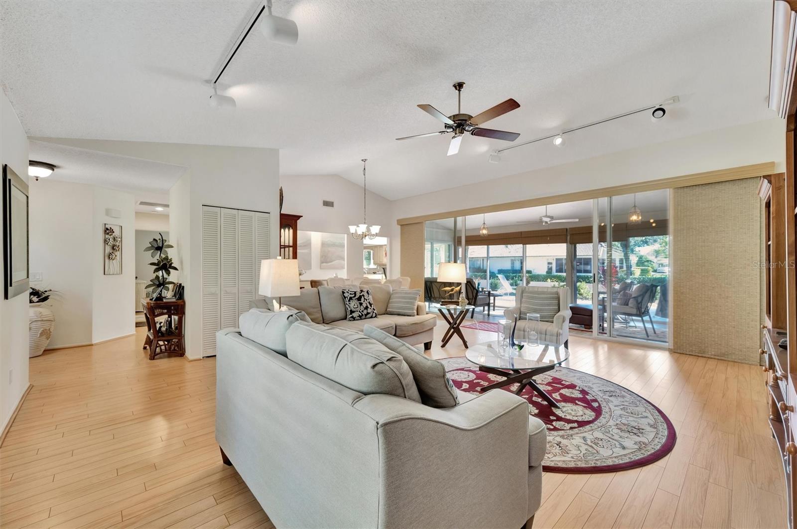 GARDEN LAKES VILLAGE SEC 3, BRADENTON, FL, 34203