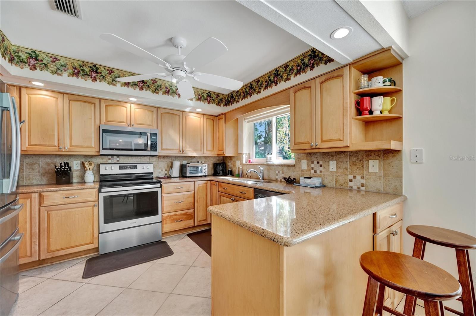 GARDEN LAKES VILLAGE SEC 3, BRADENTON, FL, 34203
