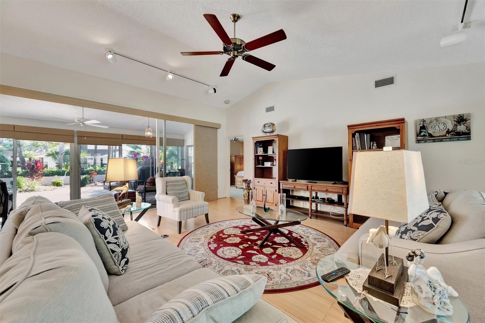 GARDEN LAKES VILLAGE SEC 3, BRADENTON, FL, 34203