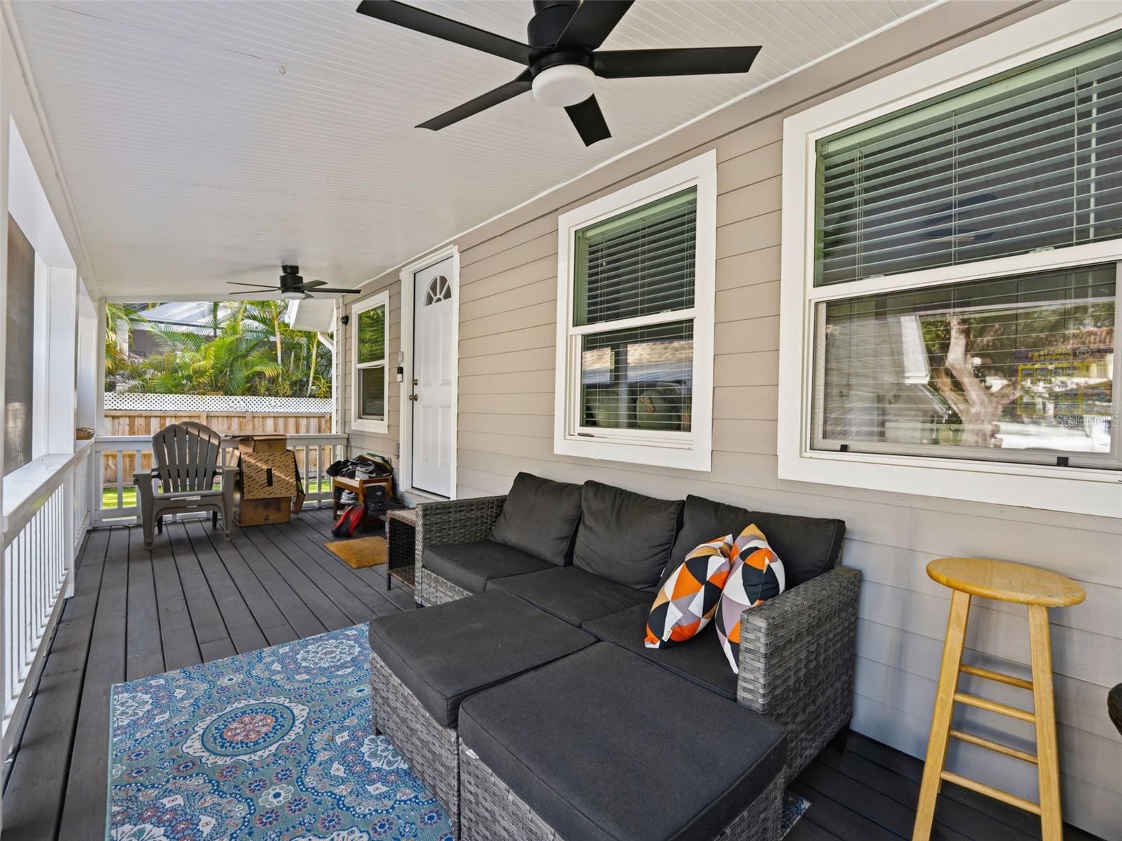 2607 W WYOMING AVE, TAMPA, FL, 33611