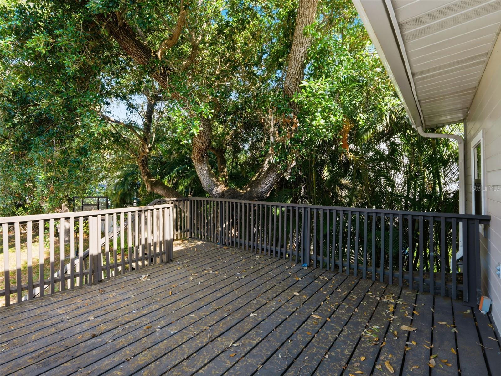 2607 W WYOMING AVE, TAMPA, FL, 33611