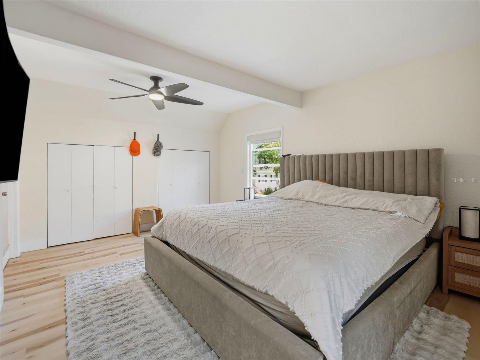 2607 W WYOMING AVE, TAMPA, FL, 33611
