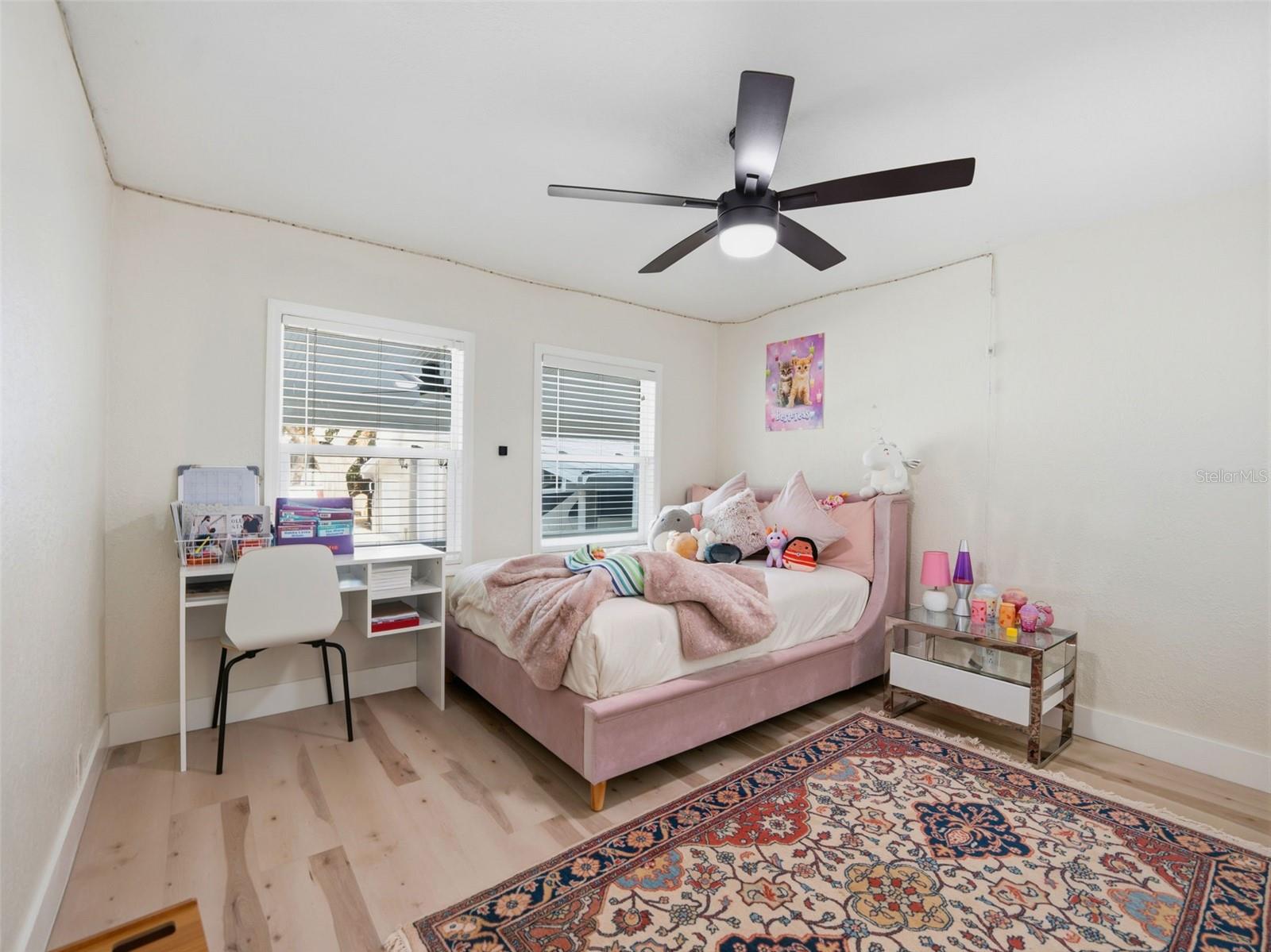 2607 W WYOMING AVE, TAMPA, FL, 33611