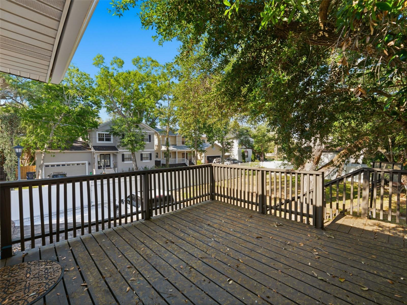 2607 W WYOMING AVE, TAMPA, FL, 33611