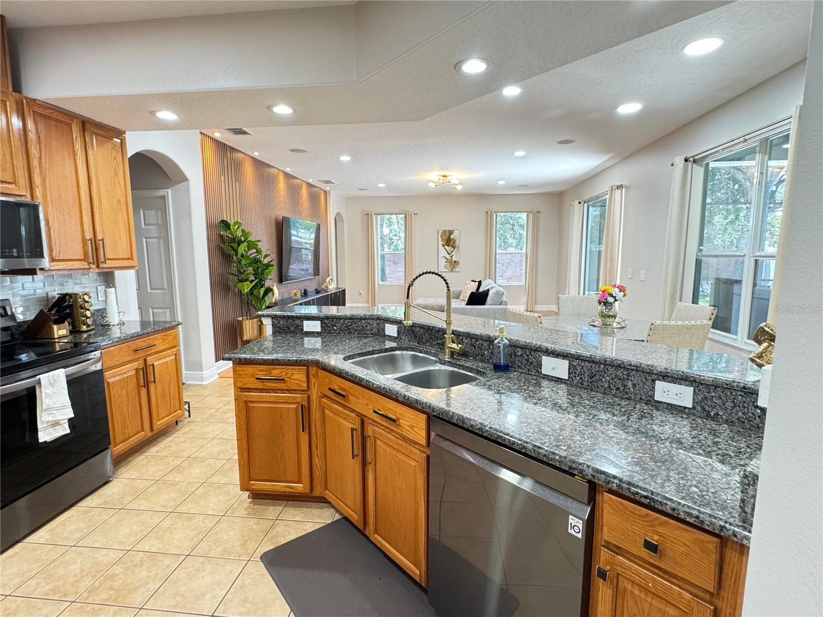 15336 FIRELIGHT DR, WINTER GARDEN, FL, 34787