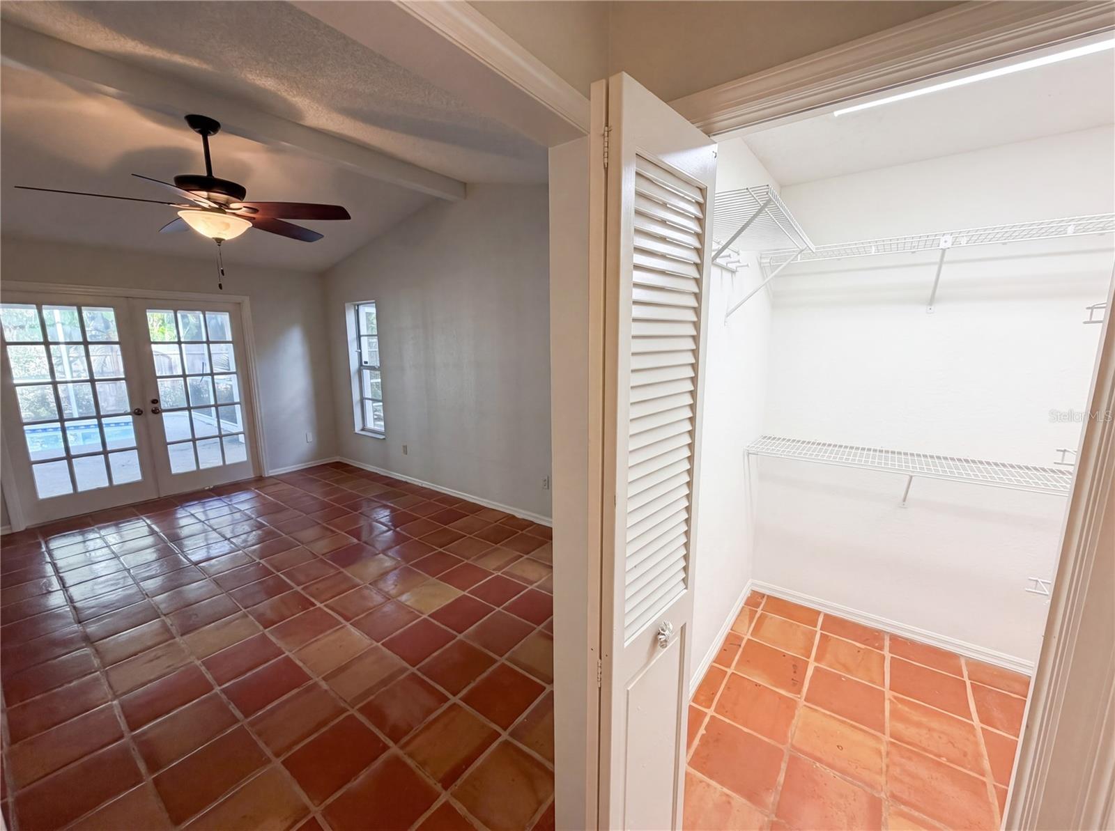1015 KNOLLWOOD CT, SAFETY HARBOR, FL, 34695