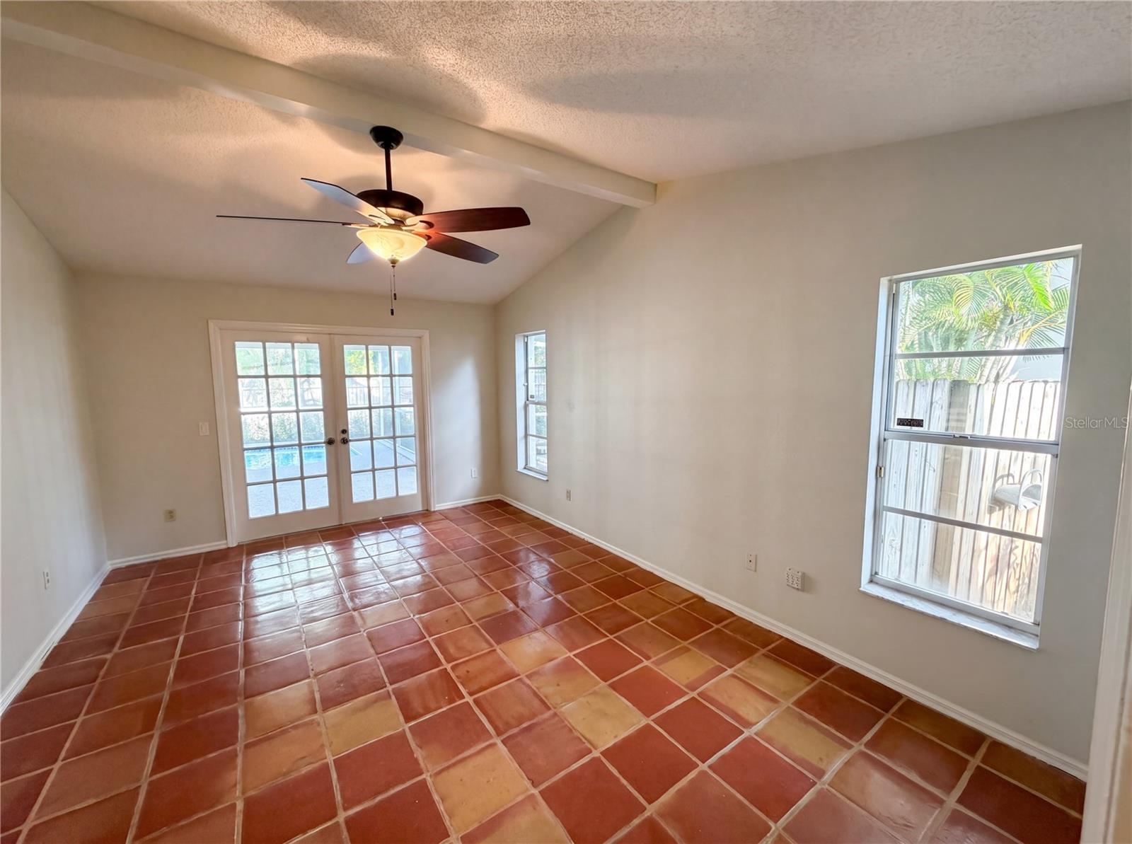 1015 KNOLLWOOD CT, SAFETY HARBOR, FL, 34695