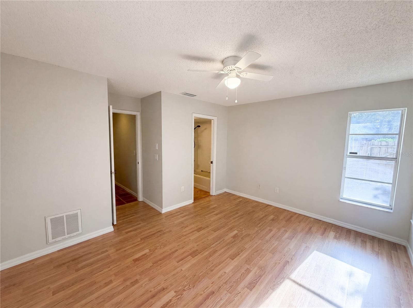 1015 KNOLLWOOD CT, SAFETY HARBOR, FL, 34695