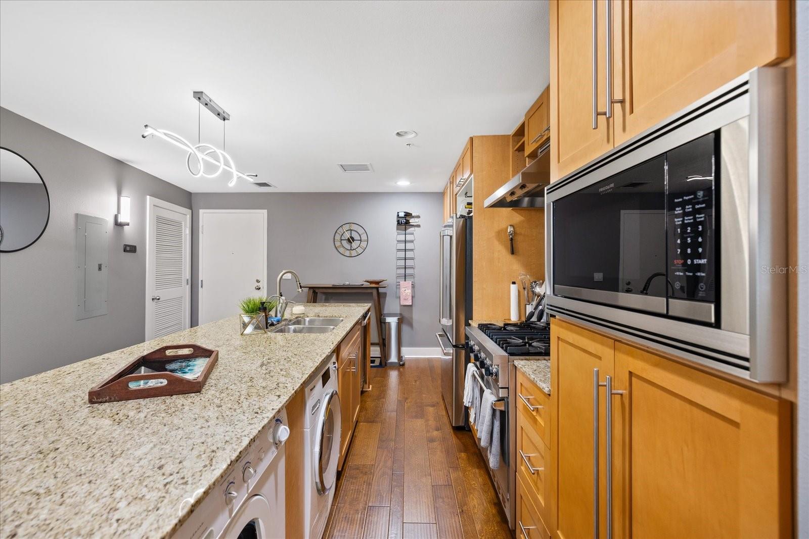 1120 E KENNEDY BLVD #727, TAMPA, FL, 33602