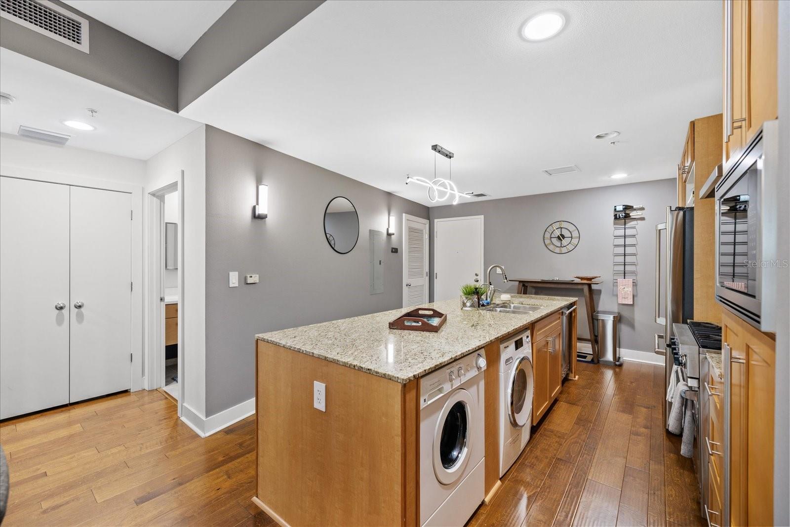 1120 E KENNEDY BLVD #727, TAMPA, FL, 33602