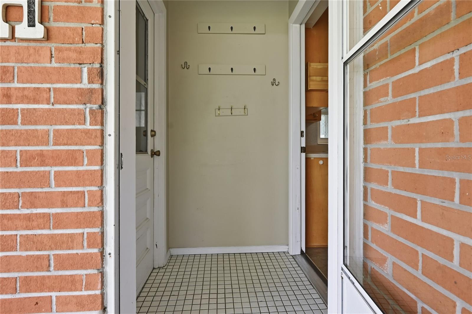 547 SE OLUSTEE AVE, LAKE CITY, FL, 32025
