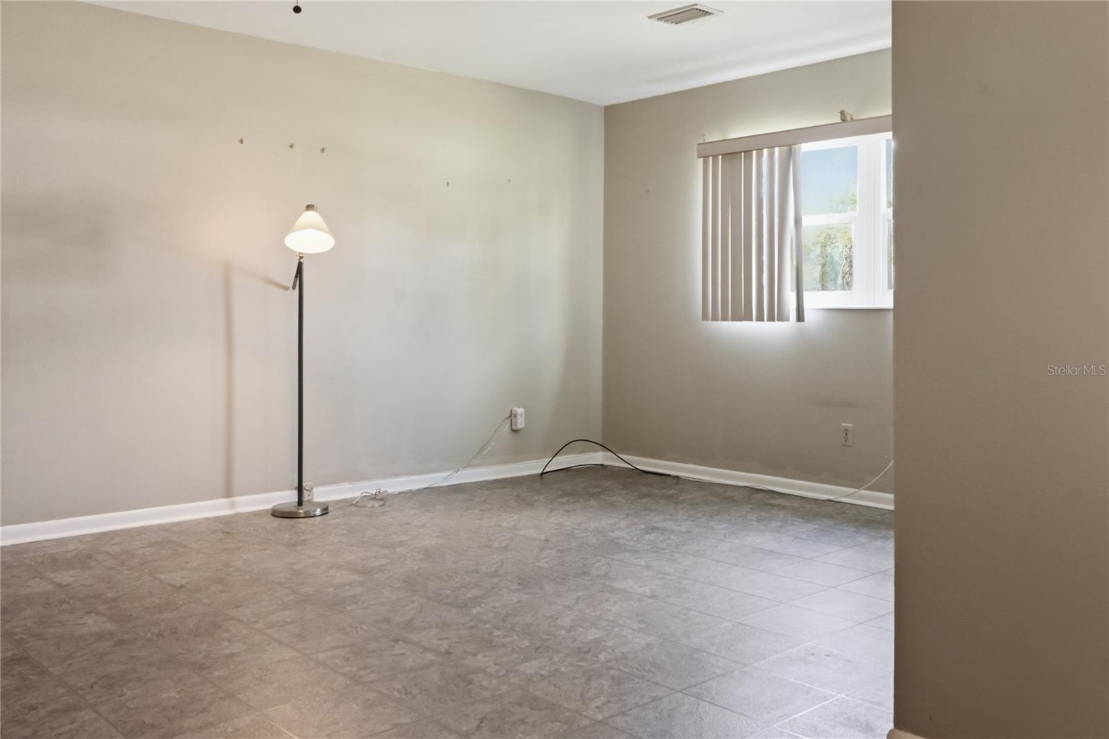 547 SE OLUSTEE AVE, LAKE CITY, FL, 32025