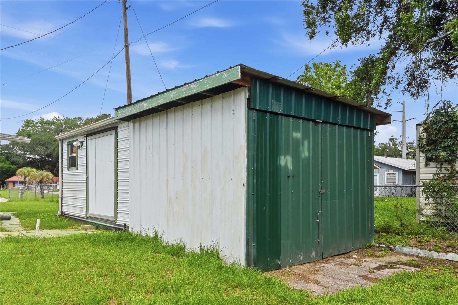 547 SE OLUSTEE AVE, LAKE CITY, FL, 32025