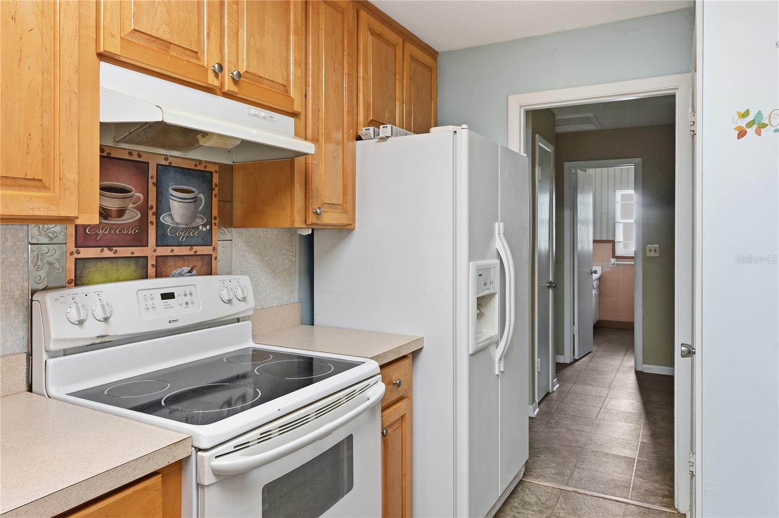 547 SE OLUSTEE AVE, LAKE CITY, FL, 32025