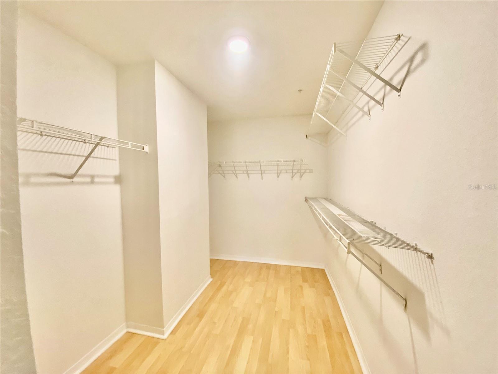 5463 VINELAND RD #5103, ORLANDO, FL, 32811