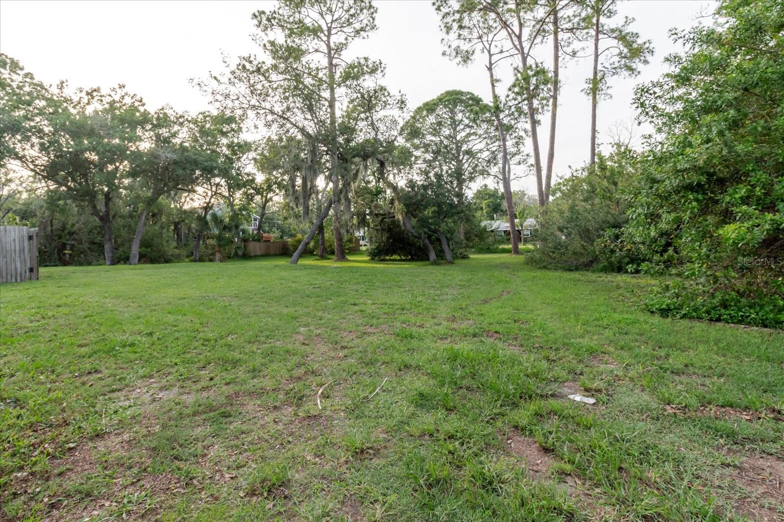 HIGHLAND AVE, TARPON SPRINGS, FL, 34689