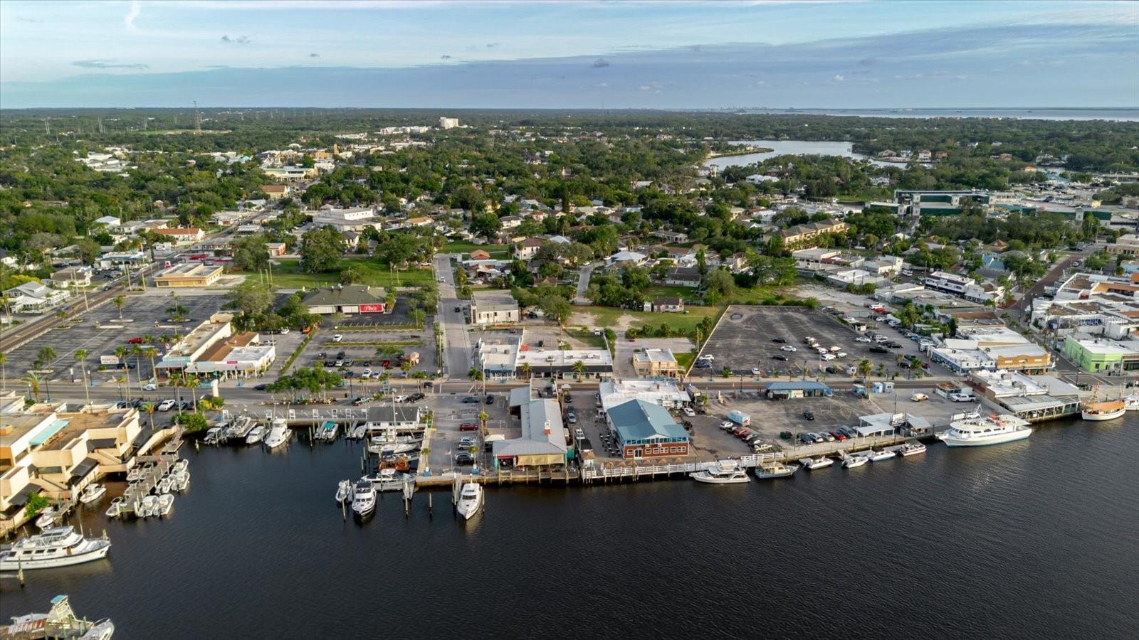 HIGHLAND AVE, TARPON SPRINGS, FL, 34689