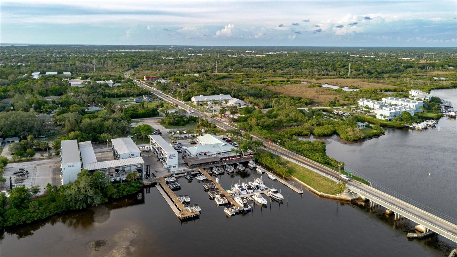 HIGHLAND AVE, TARPON SPRINGS, FL, 34689
