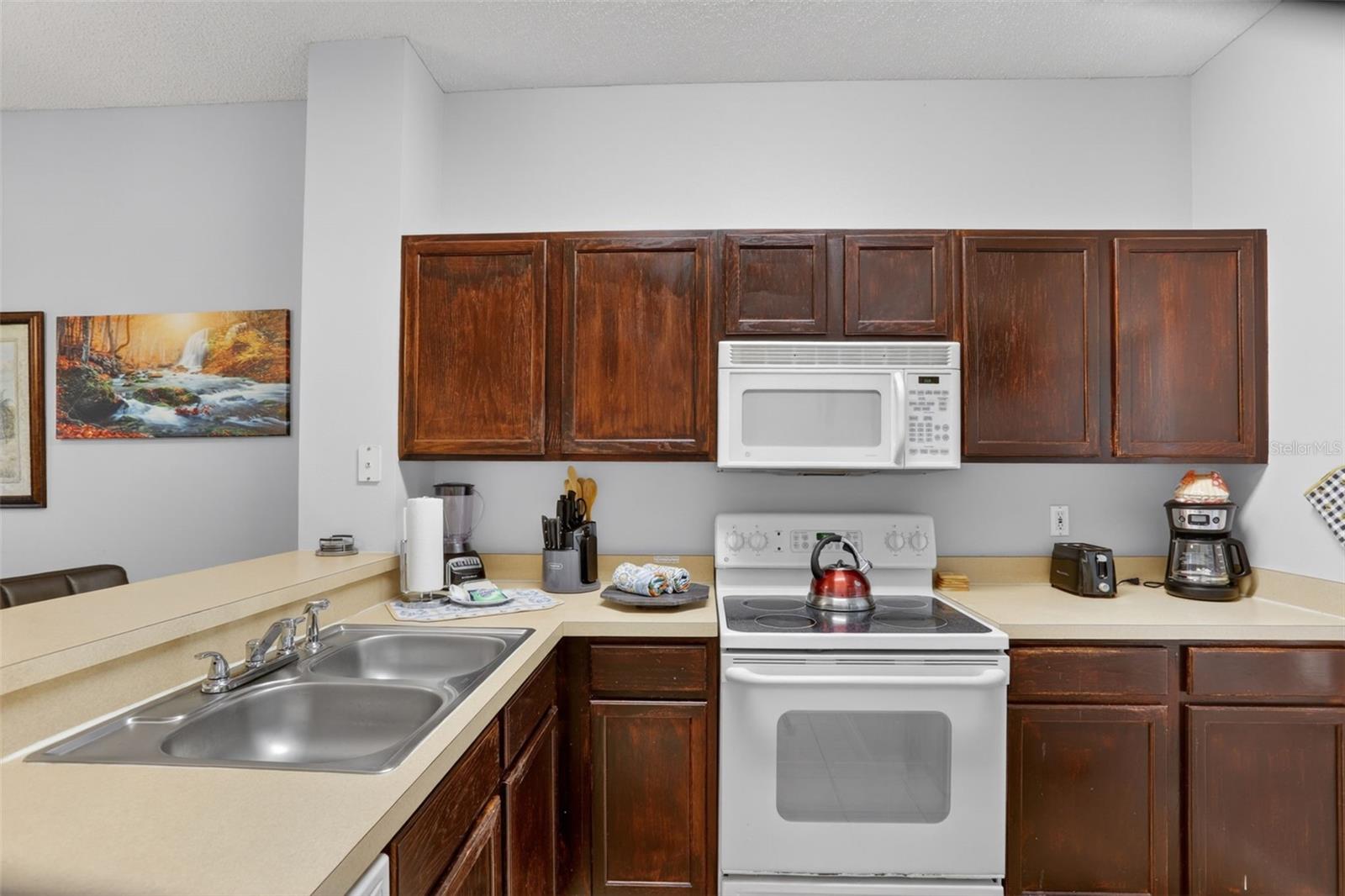 8515 CRYSTAL COVE LOOP, KISSIMMEE, FL, 34747