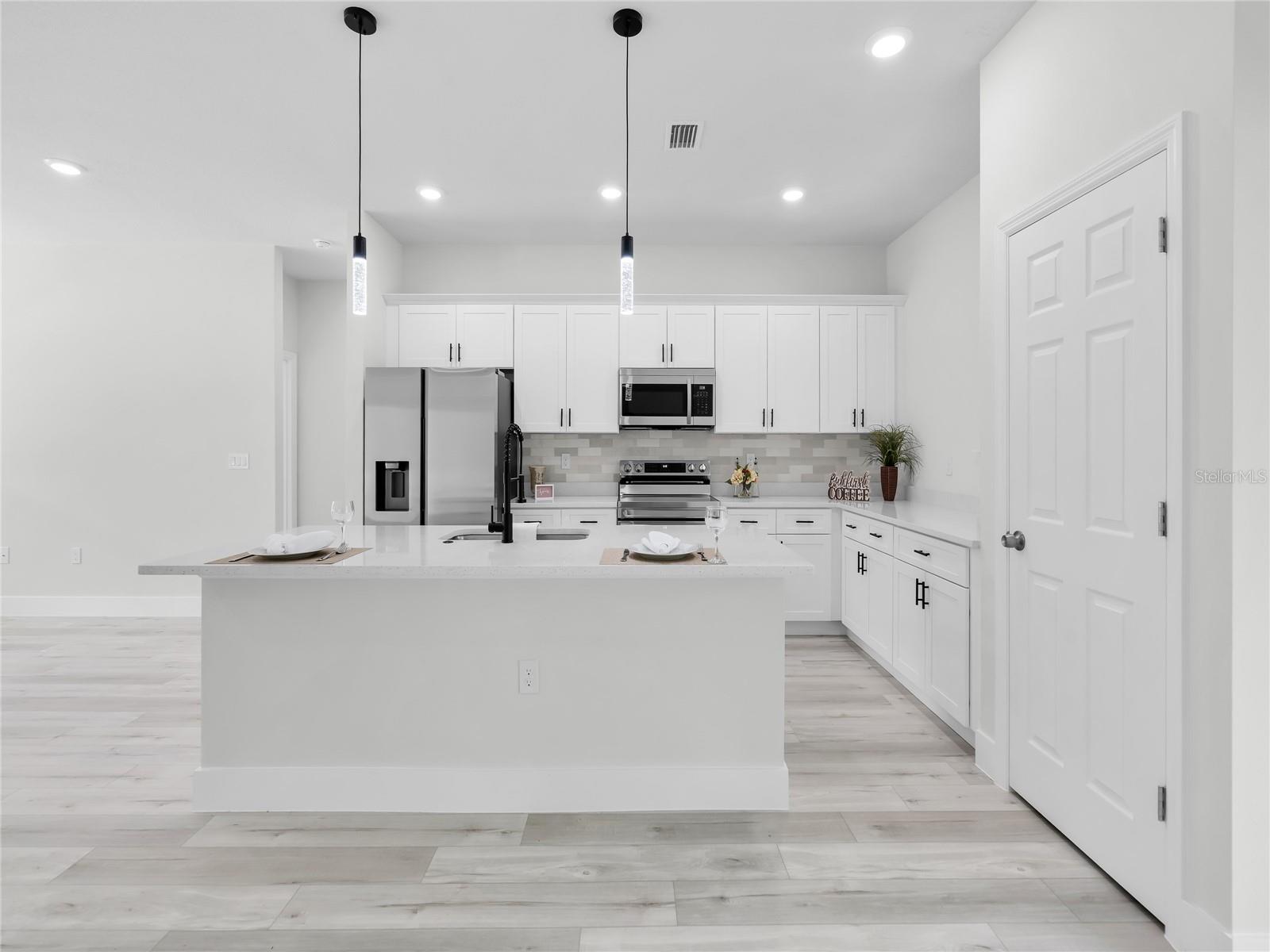 8790 N ELKCAM BLVD, CITRUS SPRINGS, FL, 34433