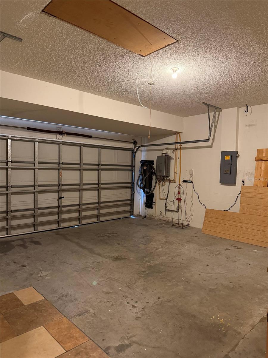 919 GRAND CANYON DR, VALRICO, FL, 33594
