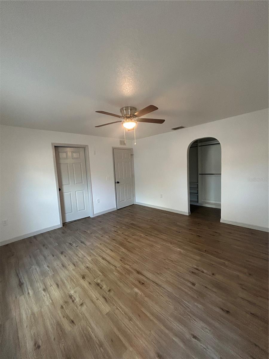 702 LEMON AVE, DUNDEE, FL, 33838