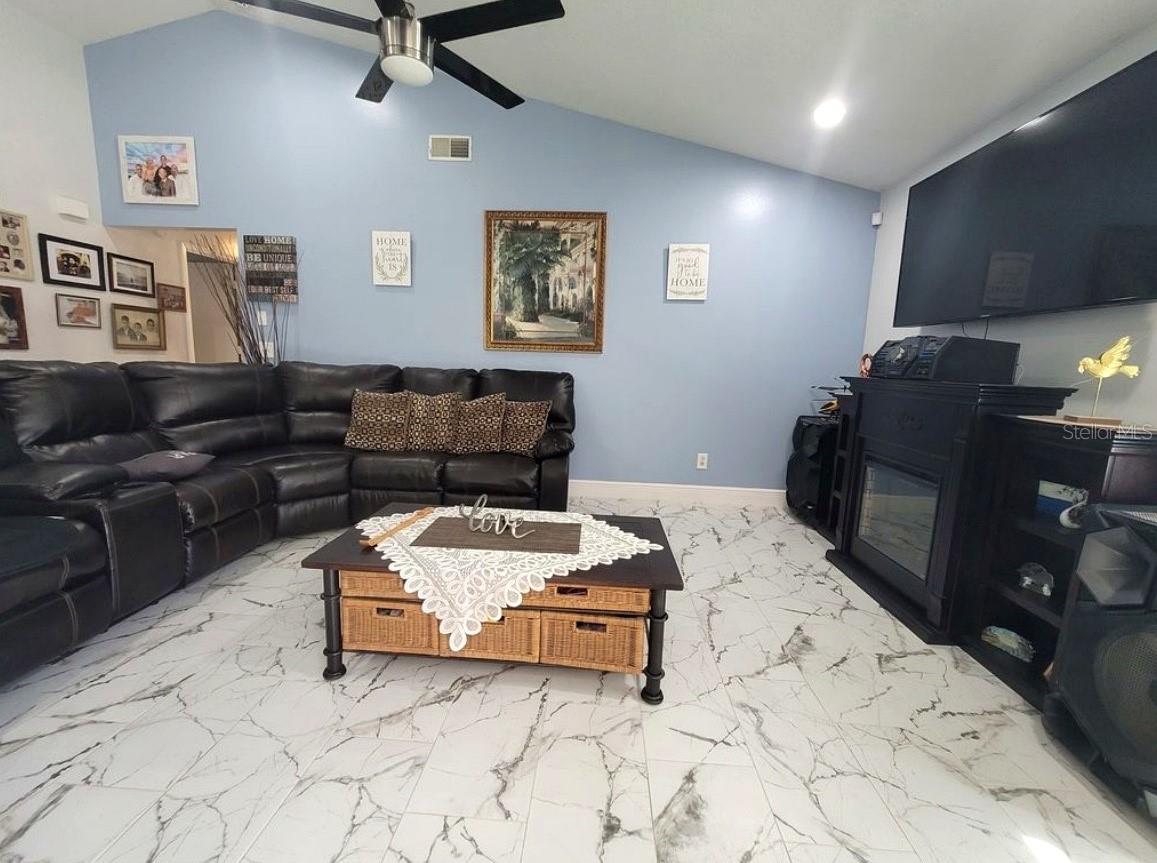 2609 MILL RUN BLVD, KISSIMMEE, FL, 34744