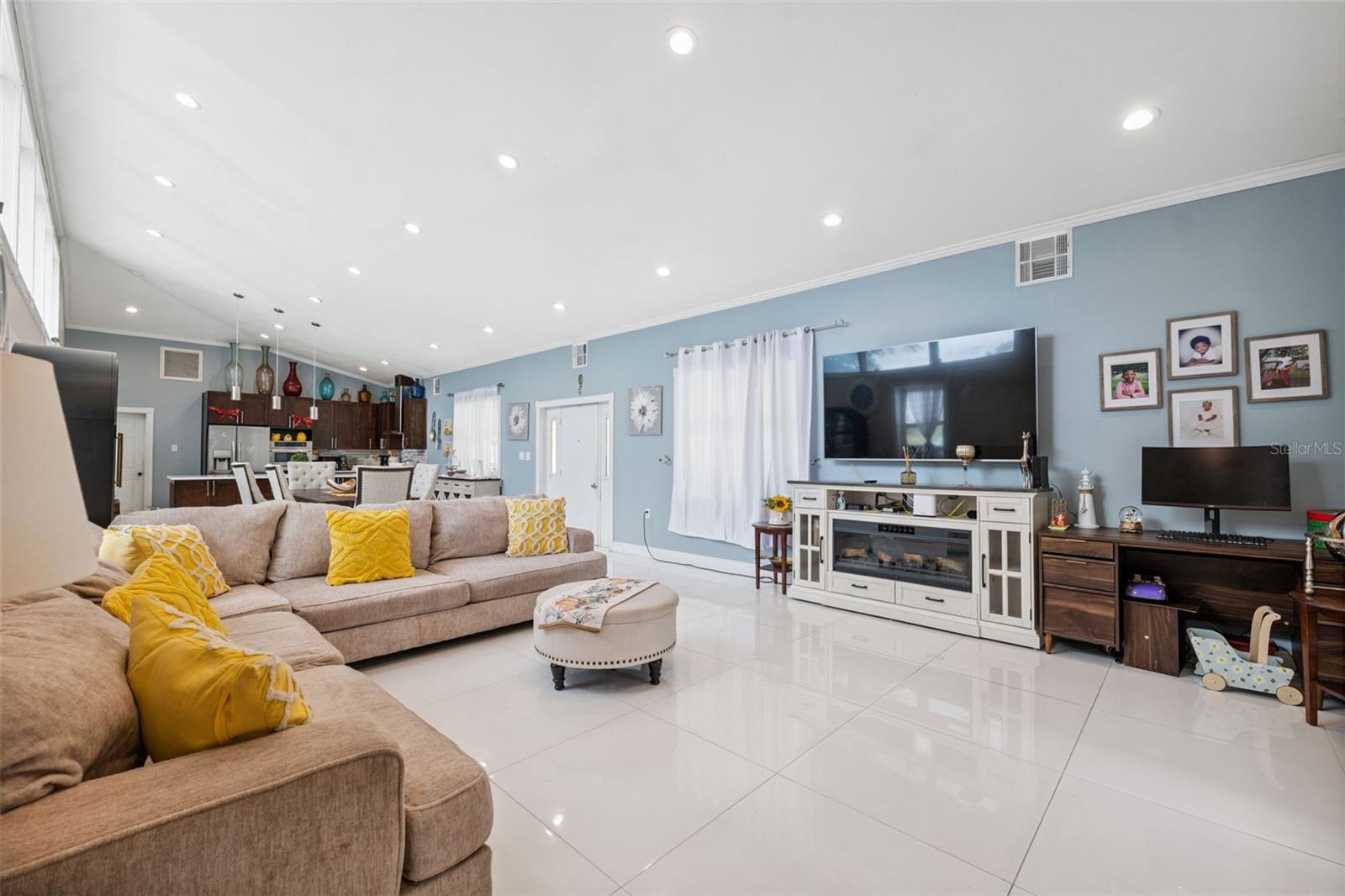 4527 REDCOAT DR, WESLEY CHAPEL, FL, 33543