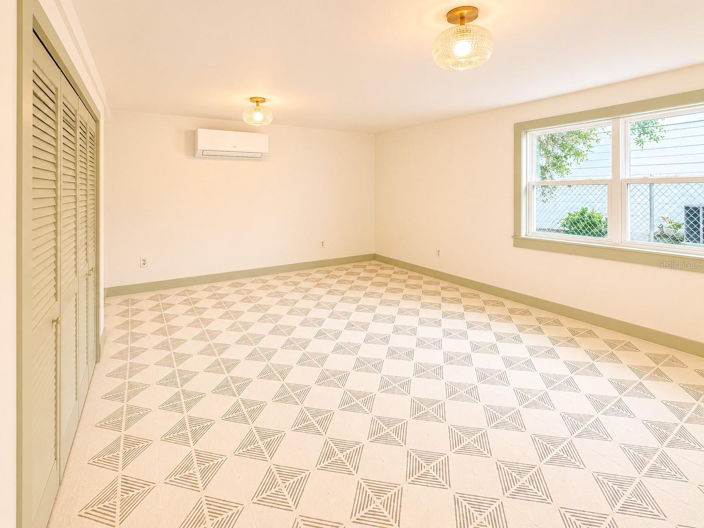 329 S OSCEOLA ST, DELAND, FL, 32724