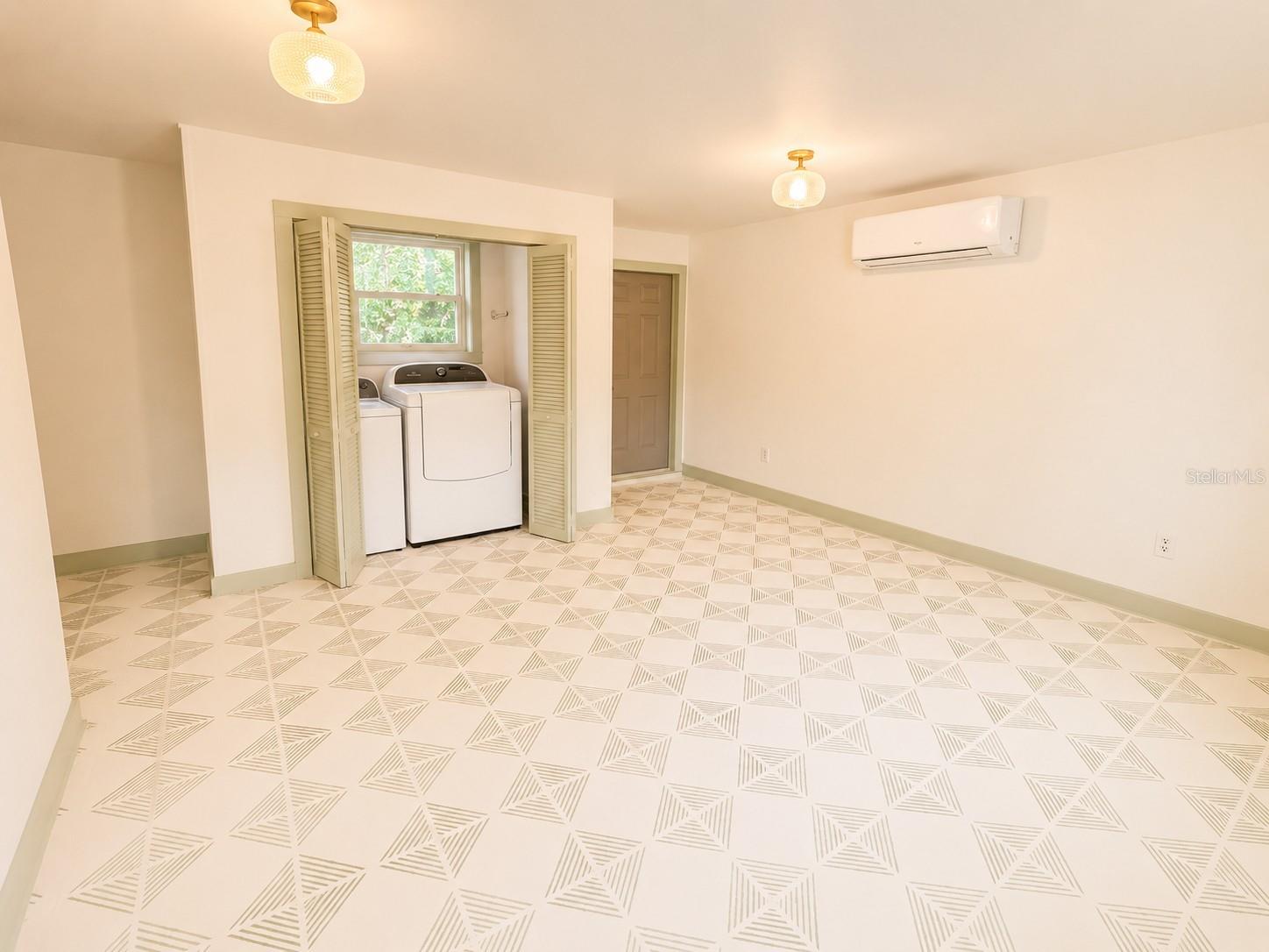329 S OSCEOLA ST, DELAND, FL, 32724