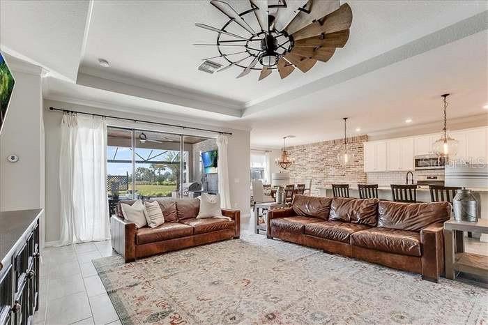 6551 ROSEHILL FARM RUN, LAKEWOOD RANCH, FL, 34211