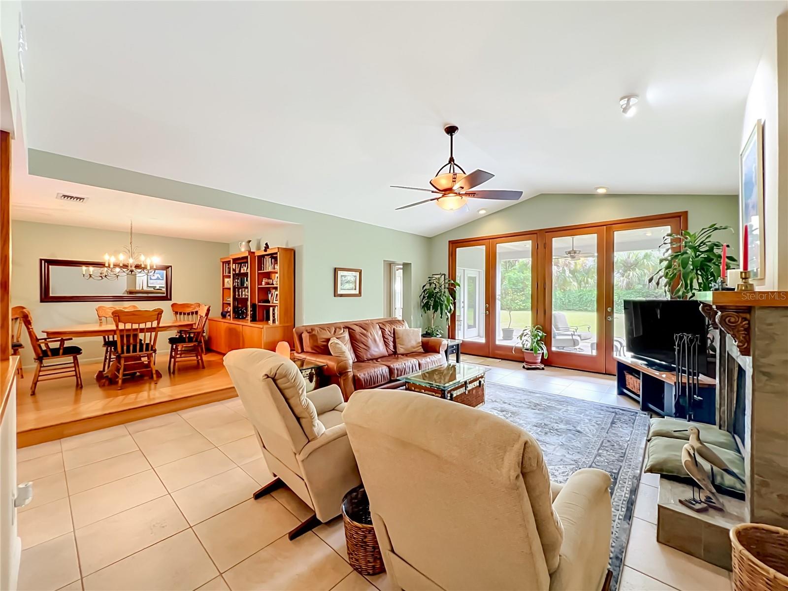 2157 LAKE DR, WINTER PARK, FL, 32789