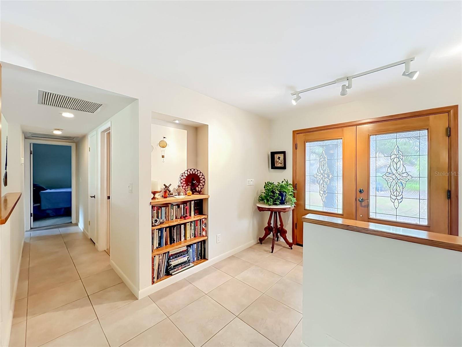 2157 LAKE DR, WINTER PARK, FL, 32789