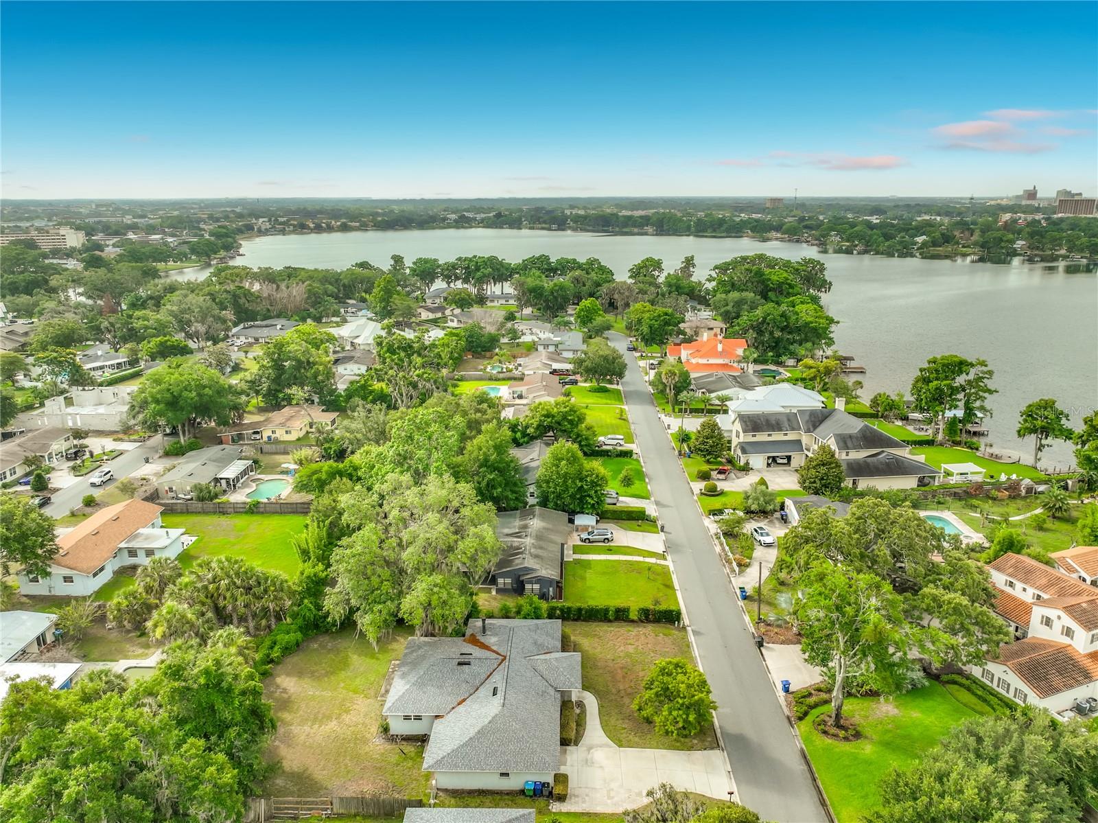 2157 LAKE DR, WINTER PARK, FL, 32789