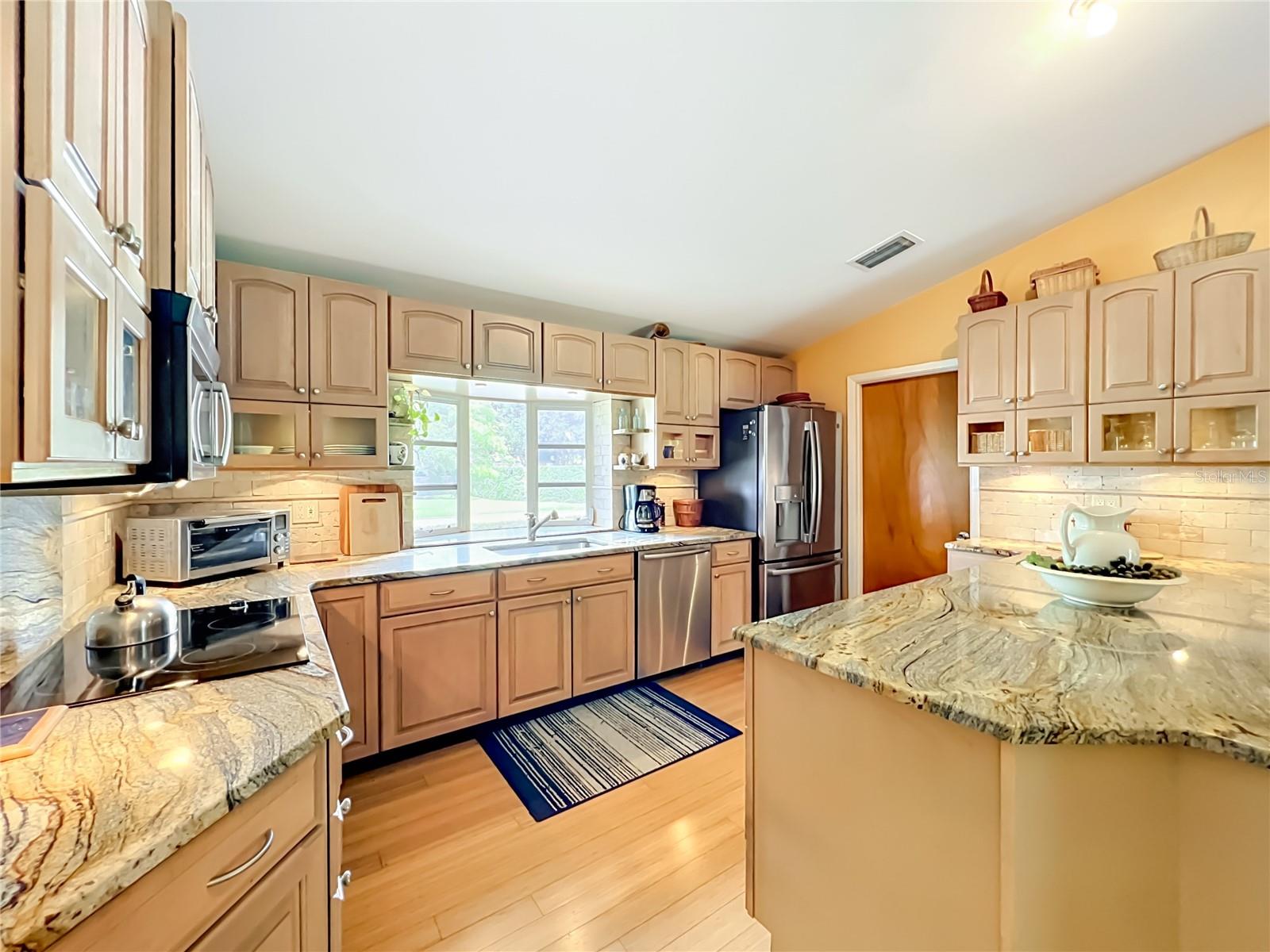 2157 LAKE DR, WINTER PARK, FL, 32789
