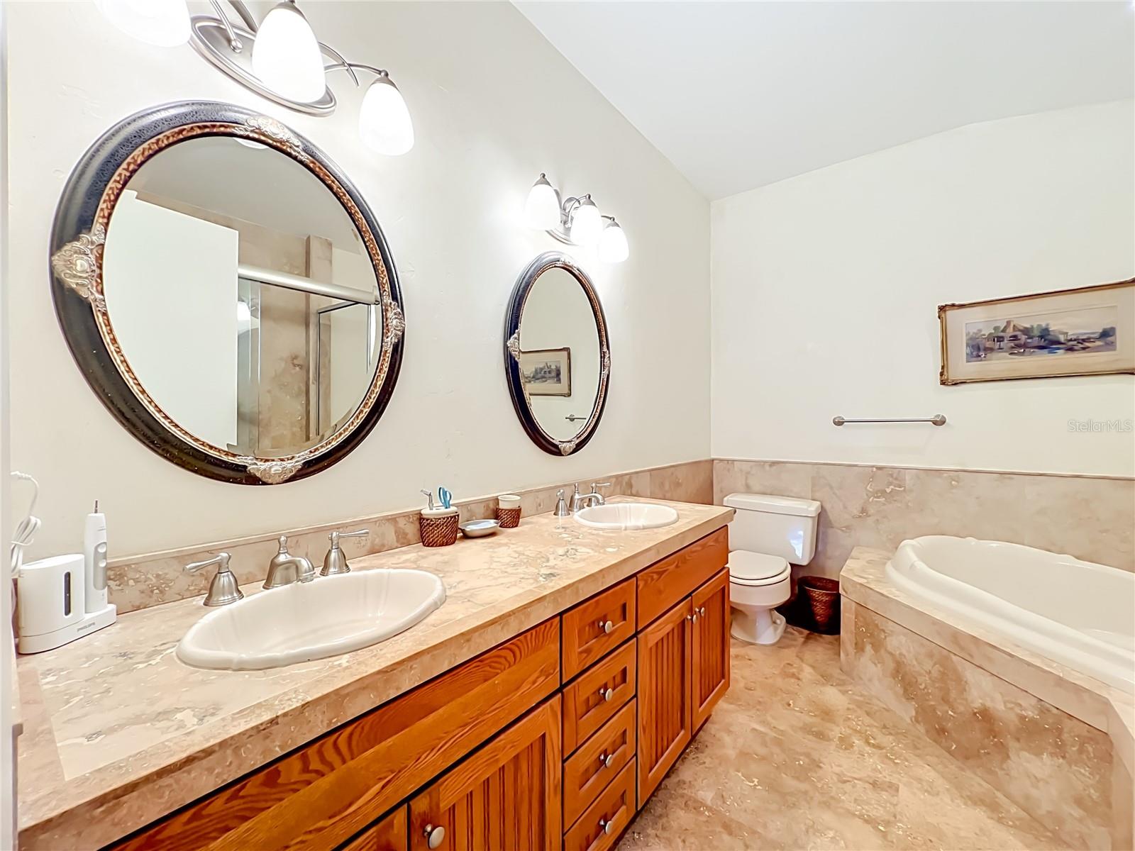 2157 LAKE DR, WINTER PARK, FL, 32789