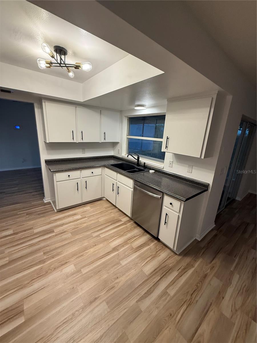 720 HIGHLAND DR, ORANGE CITY, FL, 32763