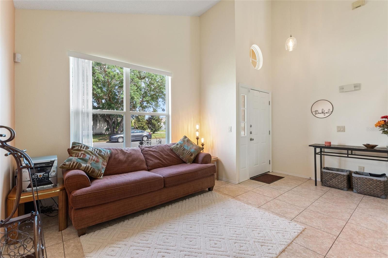 653 JAYBEE AVE, DAVENPORT, FL, 33897