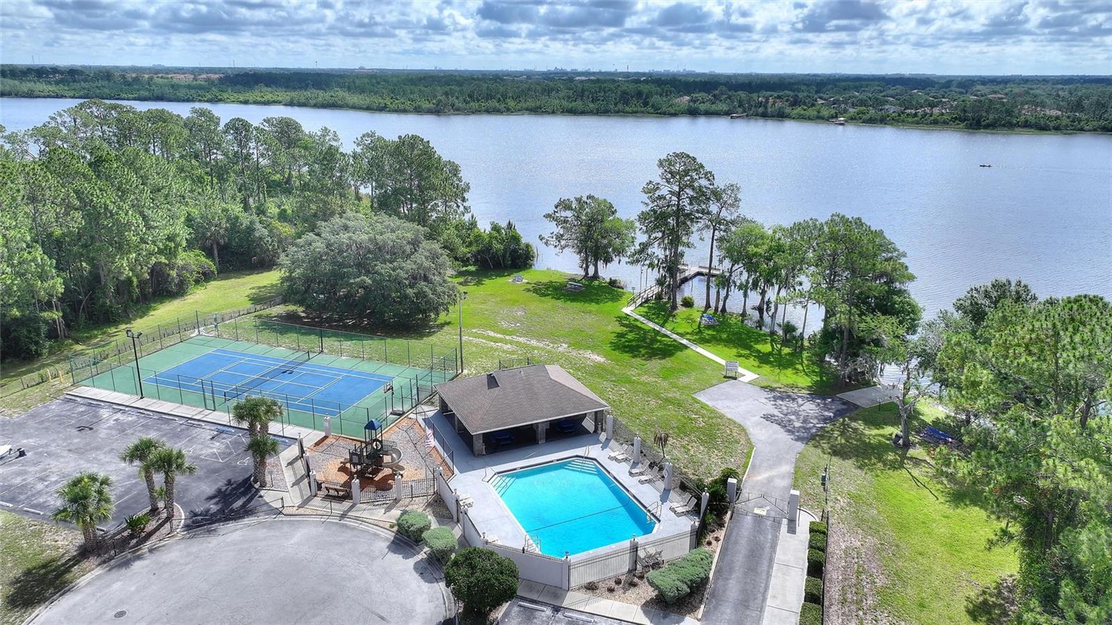 653 JAYBEE AVE, DAVENPORT, FL, 33897