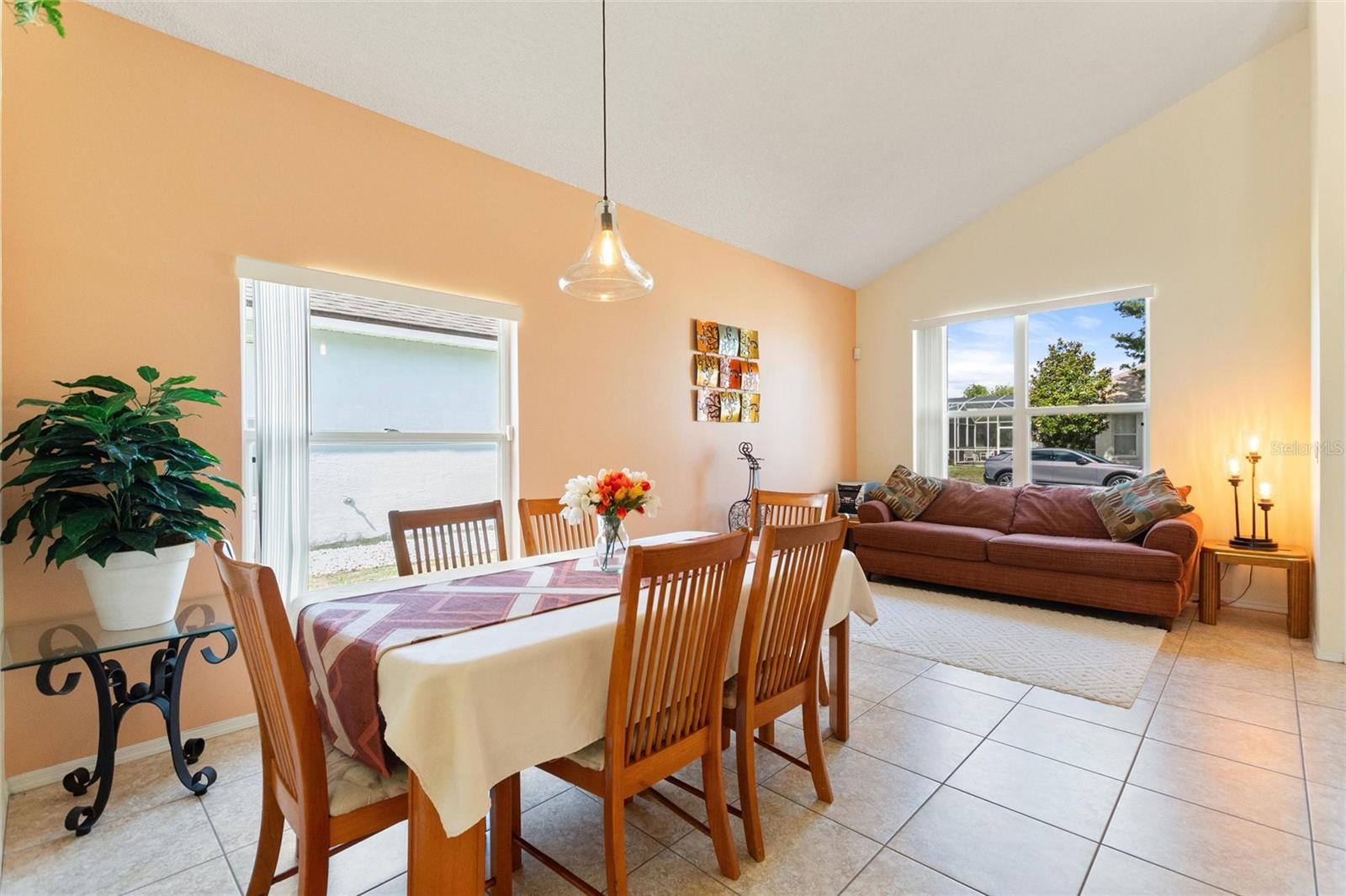 653 JAYBEE AVE, DAVENPORT, FL, 33897
