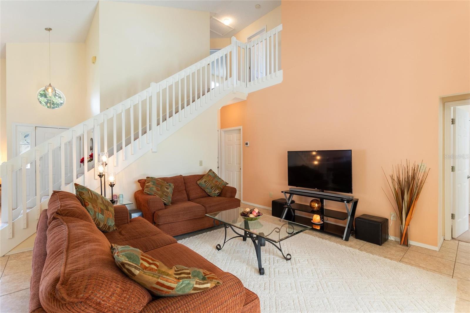 653 JAYBEE AVE, DAVENPORT, FL, 33897
