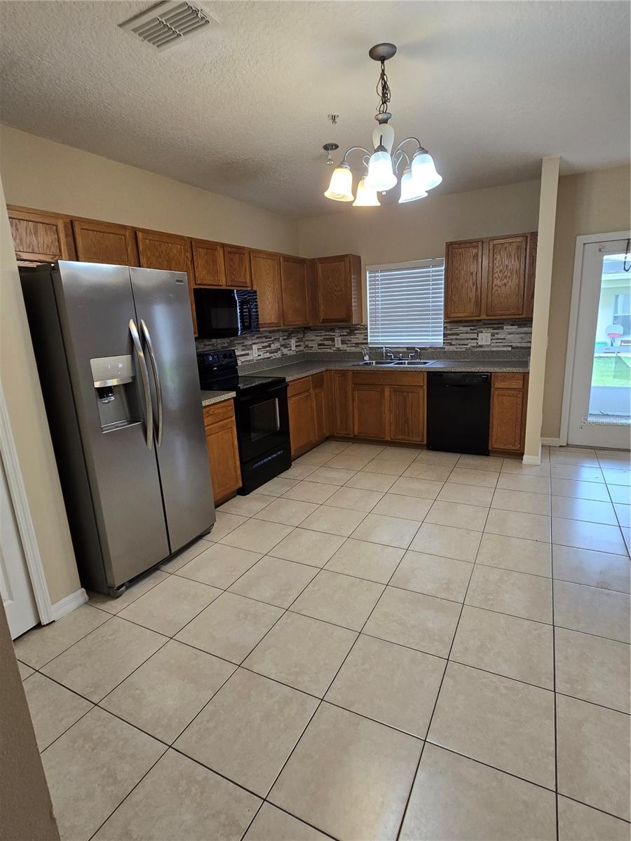 2039 CYPRESS BAY BLVD, KISSIMMEE, FL, 34743