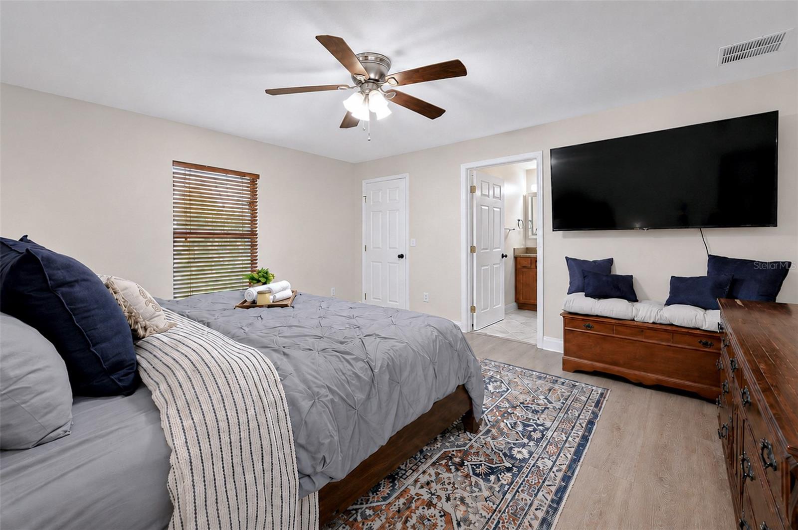 2864 LINDA DR, DELAND, FL, 32720