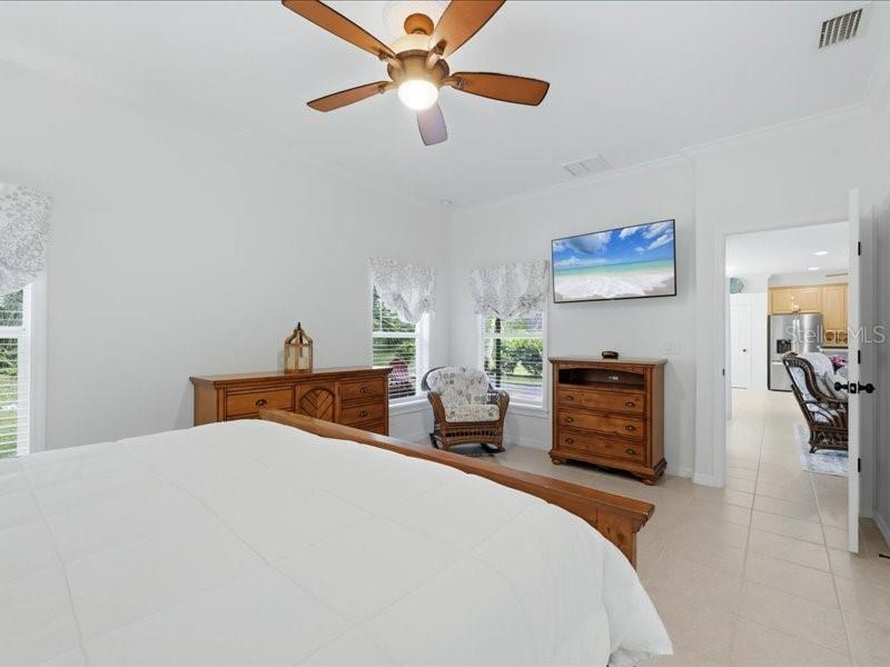 2816 SUNCOAST LAKES BLVD, PORT CHARLOTTE, FL, 33980