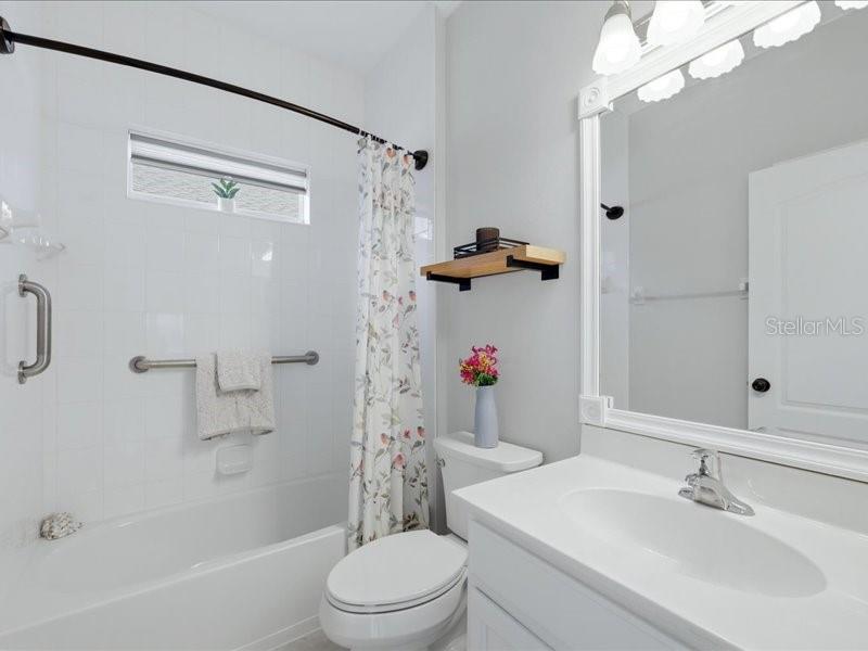 2816 SUNCOAST LAKES BLVD, PORT CHARLOTTE, FL, 33980