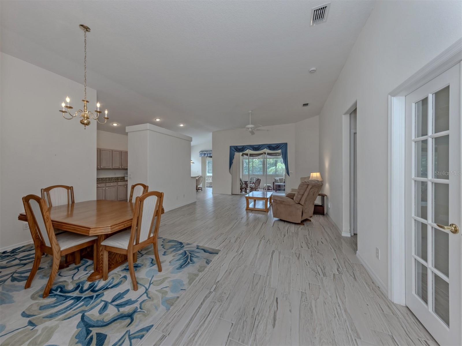 304 LANGHOLM DR, VENICE, FL, 34293