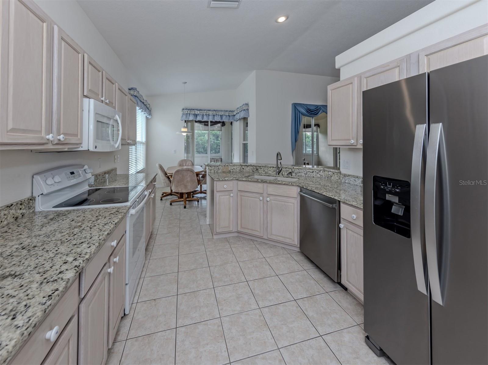 304 LANGHOLM DR, VENICE, FL, 34293