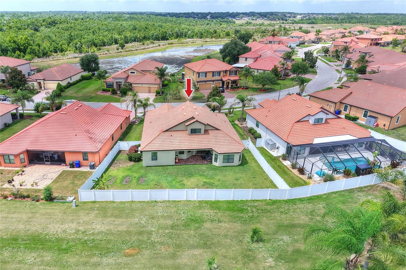 3935 SUNSET LAKE DR, LAKELAND, FL, 33810
