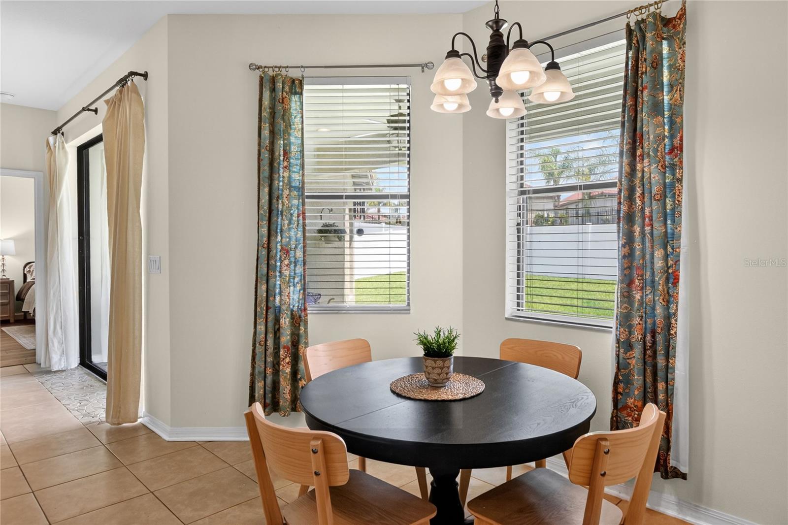 3935 SUNSET LAKE DR, LAKELAND, FL, 33810